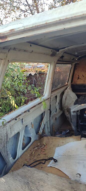 раф читири: Volkswagen Transporter: 1986 г., 1.9 л, Механика, Дизель, Минивэн — 8