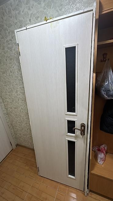 xalca kilim: Ağ rəngli otaq qapısı - Material: MDF/laminat örtüklü ağ panel - — 1