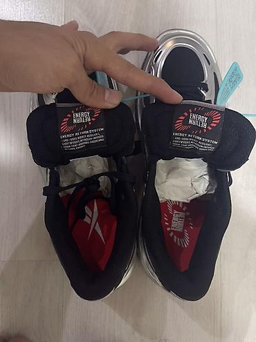 кроссы: Мужские кроссовки, 41.5, 41, Reebok, Новый, цвет - Черный — 3