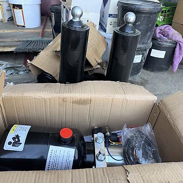 Другие автозапчасти: ГИДРО НАСОС И ЦЛИНДР ПОРТЕР И СПРИНТЕР СОМАСВАЛ — 1