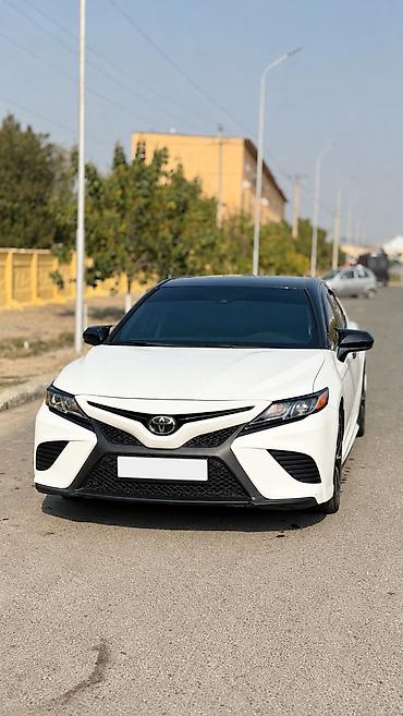 естима гибрид: Toyota Camry: 2019 г., 2.5 л, Автомат, Бензин, Седан — 1