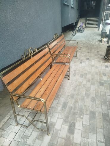 Скамейки: Скамейка Металл, Со спинкой, Без крыши — 4