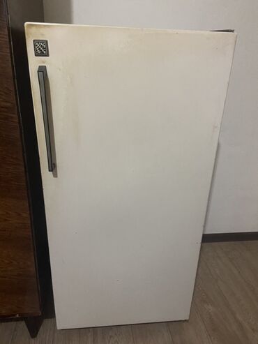 компью: Холодильник Biryusa, Однокамерный, 50 * 85 *