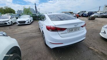 Hyundai: Hyundai Avante: 2017 г., 1.6 л, Автомат, Дизель, Седан — 9