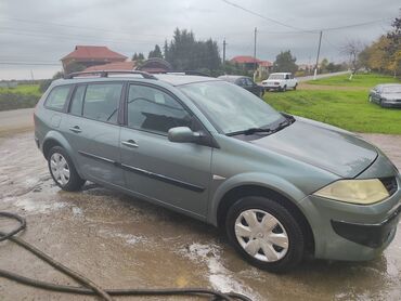 volkswagen touareg ii: Renault R4: 1.5 л | 2007 г. 250411 км Хэтчбэк