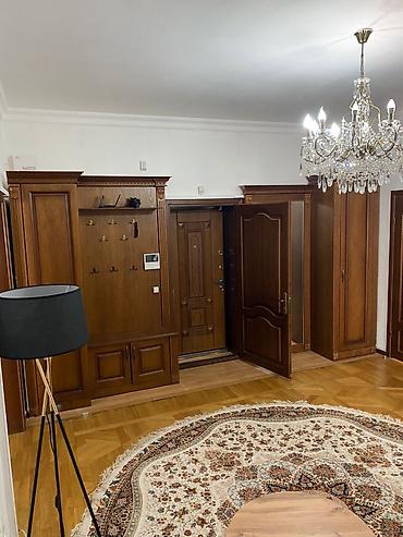 Долгосрочная аренда квартир: 4 комнаты — 1