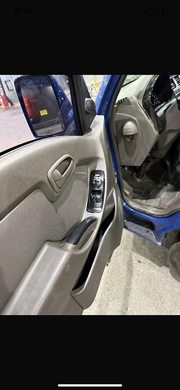 Легкий грузовой транспорт: Легкий грузовик, Hyundai, Стандарт, Б/у — 5