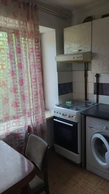 молодая гвардия московская: 2 комнаты, 43 м², Индивидуалка, 4 этаж, Старый ремонт