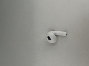 блютуз наушники бу: Правый наушник, AirPods 3rd generation, Оригинал