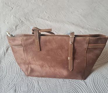 afrodita torbe: Nova tasna, braon boje, materijal slican veluru — 2