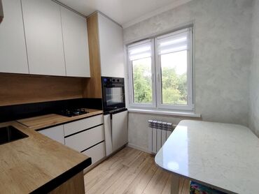 Продажа квартир: 3 комнаты, 64 м², 104 серия, 4 этаж, Евроремонт