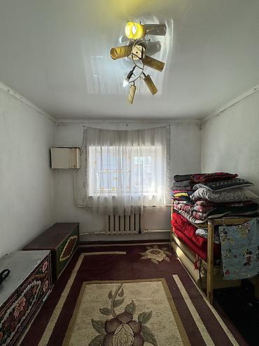 Продажа коттеджей и домов: ✨ Продаётся двухэтажный дом в с. Сокулук ✨ 🏡 Характеристики: • — 6