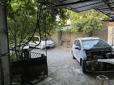 Продажа коттеджей и домов: ❗ПРОДАЮ на ПЕРВОЙ ЛИНИИ по ул. МЕДЕРОВА под БИЗНЕС, 4-х комнатный дом! at lalafo.kg — 7 Продажа коттеджей и домов: ❗ПРОДАЮ на ПЕРВОЙ ЛИНИИ по ул. МЕДЕРОВА под БИЗНЕС, 4-х комнатный дом! — 7