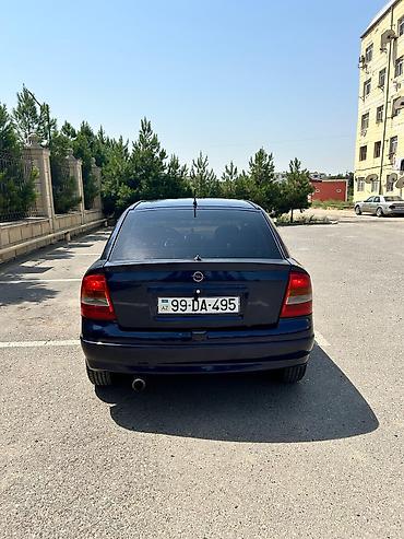 opel astra on şuşə: Opel Astra: 1.6 l | 1999 il 280000 km Sedan — 4
