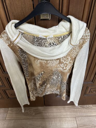 Köynək və bluzalar: 10 azn. razmer S/M — 18