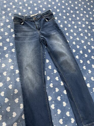 прямые женские джинсы: Прямые