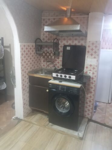 tap az kiraye evler elmler: Metro elmlere yaxın 2otaglı heyet evi kiraye verilir girişi tam ayrı