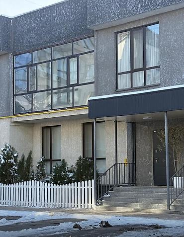 Продажа коттеджей и домов: Срочная продажа Вышла на продажу в шикарном районе 2х этажный — 2