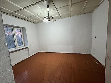 Долгосрочная аренда комнат: 33 м² — 9