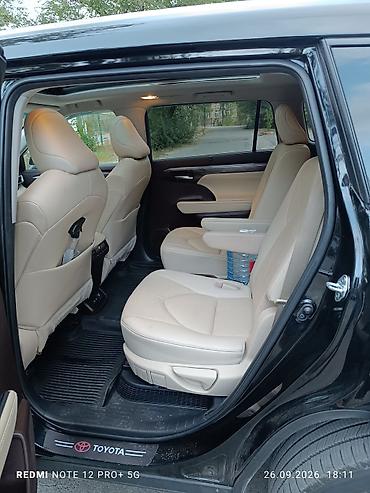 на тойота: Toyota Highlander: 2021 г., 2.5 л, Автомат, Гибрид, Кроссовер — 8