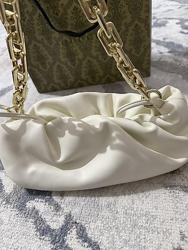 Классические сумки: Классическая сумка, Материал: Экокожа, Застежка на молнии, Женские at lalafo.kg — 12 Классические сумки: Классическая сумка, Материал: Экокожа, Застежка на молнии, Женские — 12