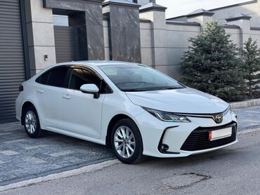 Toyota: Toyota Corolla: 2020 г., 1.6 л, Автомат, Бензин, Седан