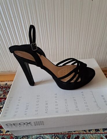 Women's Sneakers and athletic shoes: Pasanojkalar temiz zamuj geoks 75m Qarda temiz deri 40m Serebristiy
