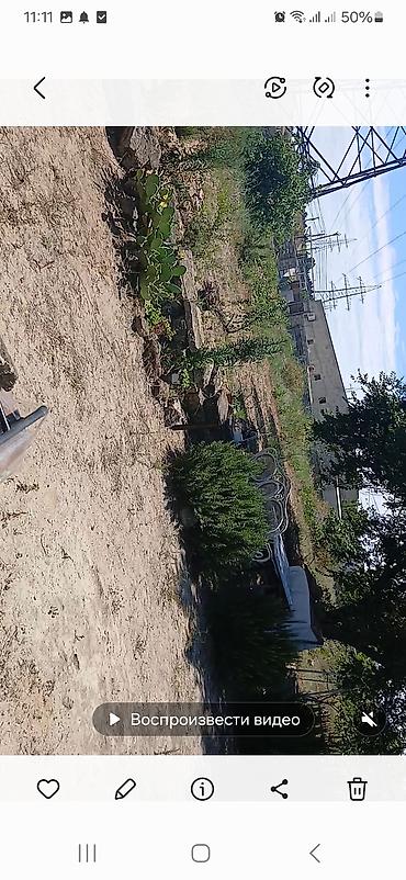 samaxida torpaq sahesi satilir: Satılır: həyətyanı torpaq sahəsi və yaşayış evi.bag sahesi Mir Movsum — 2