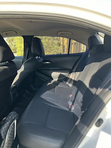 lexus rx400h: Toyota Corolla: 2020 г., 1.8 л, Вариатор, Гибрид, Седан — 8
