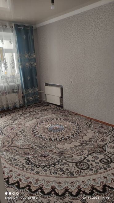 продаю 1 комнатную квартиру: 1 бөлмө, 38 кв. м, Жеке план, 5 кабат, Евроремонт