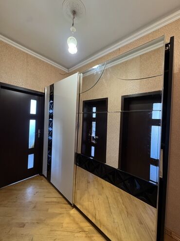 qapı setka: İşlənmiş, Kupe, 2 qapılı Düz dolab, Qarderob, paltar dolabı