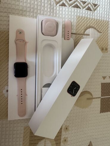 aple saat: Б/у, Смарт часы, Apple, цвет - Розовый