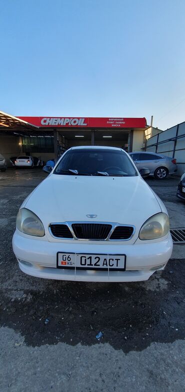 опел вектора б: Daewoo Lanos: 1999 г., 1.5 л, Механика, Бензин, Седан