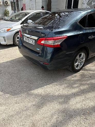 nissan mator: Nissan Sentra: 1.8 l | 2013 il Sedan — 3