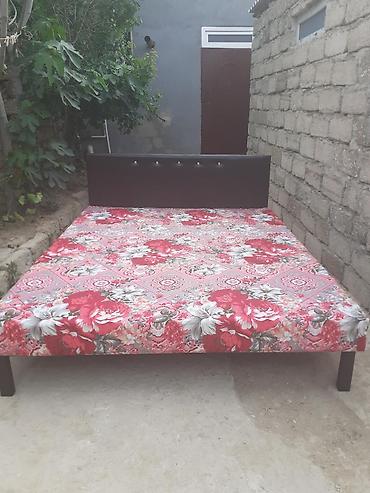 Sifarişlə ev mebeli: Çarpayı taza — 1