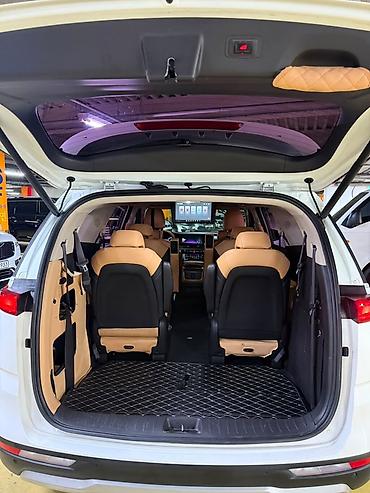 продажа ли 9: Kia Carnival: 2021 г., 2.2 л, Автомат, Минивэн — 7
