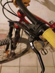 İdman velosipedləri: İşlənmiş Dağ velosipedi 26", sürətlərin sayı: 9, Pulsuz çatdırılma — 7