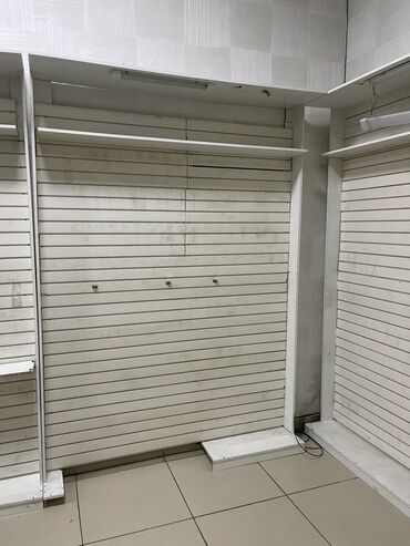 Витрины: Витрины стеллажи — 8