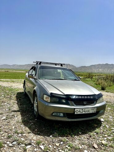 Honda: Honda Accord: 1999 г., 2 л, Автомат, Бензин, Седан