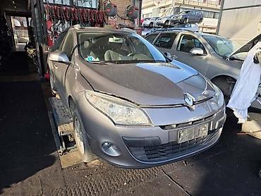 moj auto: RENAULT MEGANE 2013. GOD. - KOMPLETAN AUTO U DELOVIMA | Molba za — 1
