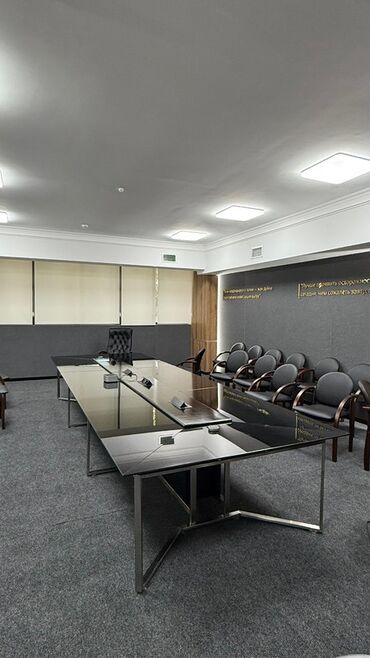 купить стеклянный стол: Офисный стол, Нерегулируемый, цвет - Черный, Другой материал