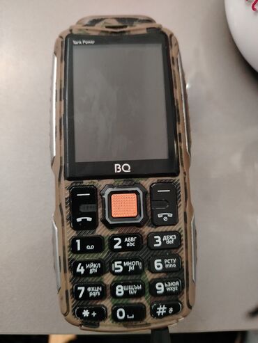 Poco: Telefon satılır 90 azn ucuz problemi var nese yanmır qiymətdən