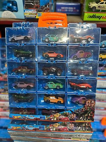 hot: Набор игрушечных машинок Hot Wheels в чемоданчике-органайзере. - 20 — 1