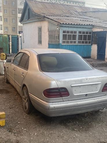 Mercedes-Benz: Mercedes-Benz E-Class: 1999 г., Седан — 5