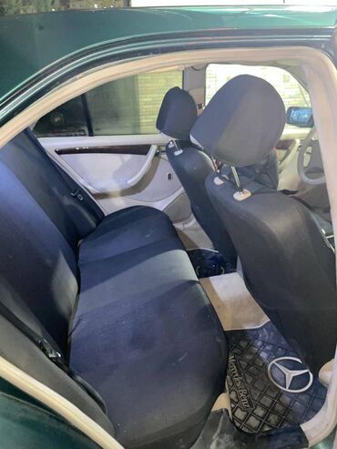 Mercedes-Benz: Mercedes-Benz 240: 2.4 l | 1998 il Sedan — 10