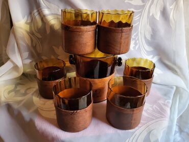 Čaše: Servis nov duvano staklo,koza za zestoko pice. 70,80te — 1