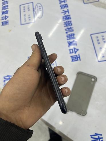 Apple iPhone: IPhone Xr, Б/у, 64 ГБ, Черный, Чехол, 91 % — 2