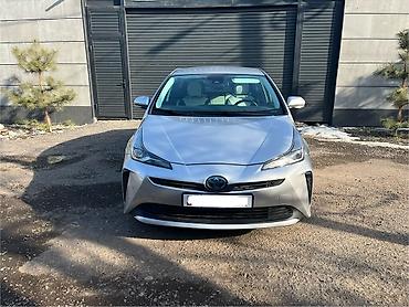 Toyota: Toyota Prius: 2019 г., 1.8 л, Вариатор, Гибрид, Хэтчбэк — 3