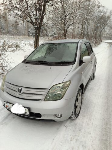 Toyota: Toyota ist: 2003 г., 1.3 л, Автомат, Бензин, Хэтчбэк