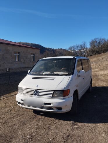 ezik maşınlar: Mercedes-Benz Vito: 2.3 l | 1997 il Van/Minivan